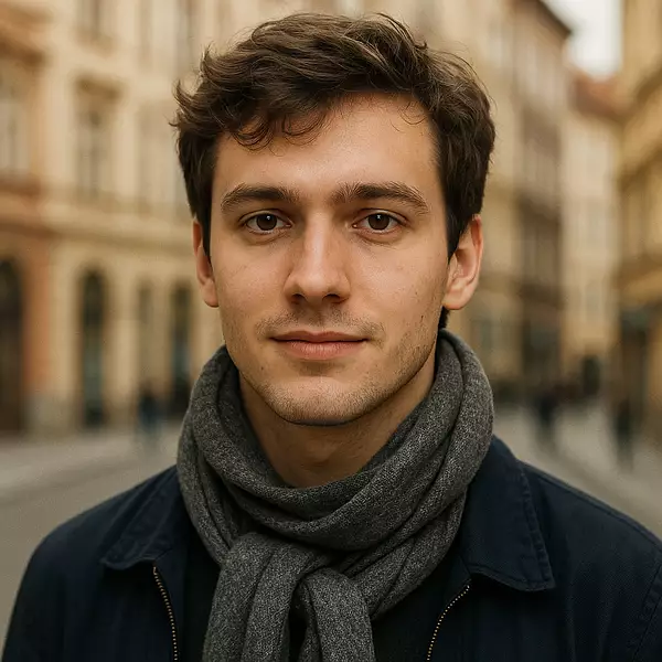 Tomas